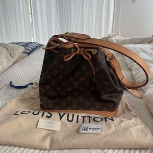 Louis Vuitton Brown Monogram Drawstring Shoulder Bag with Vachetta Trim